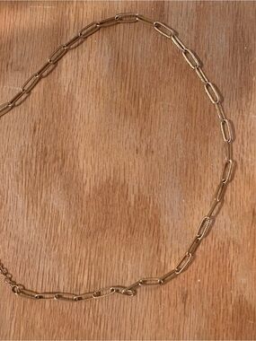 Gold Paperclip Chain Necklace - Elegant Women's Jewelry